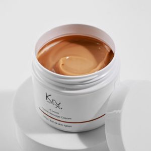 CRÈME DE MASSAGE VISAGE AU CACAO